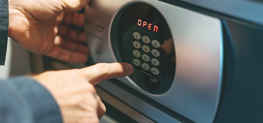 Cash Safe Openers in Valley Center, California